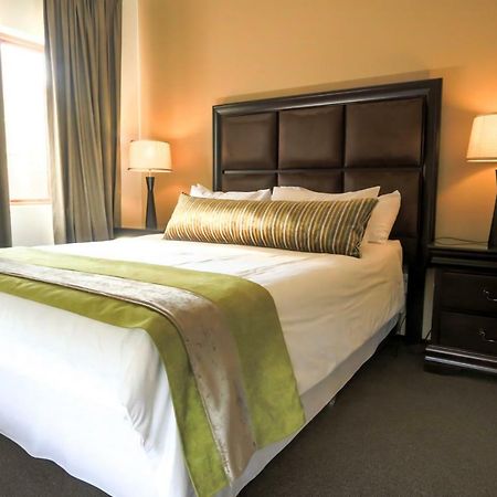 Westay Timessquare Apartments Sandton Exterior foto